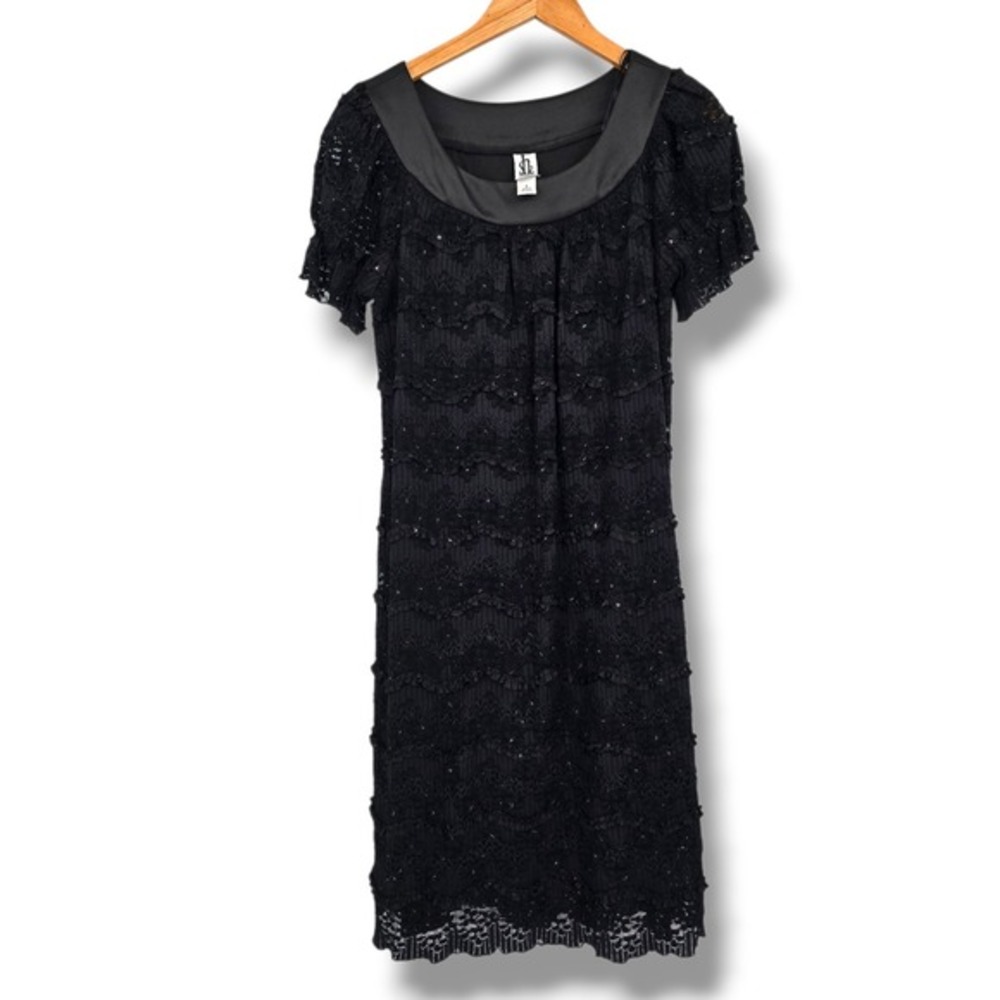 Sunhee Black Lace Tiered Ruffle Sequin Cocktail Dress Women Size‎ 8 Short Sleeve